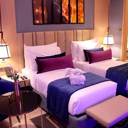 Planet Hollywood Thane Zewnętrze zdjęcie