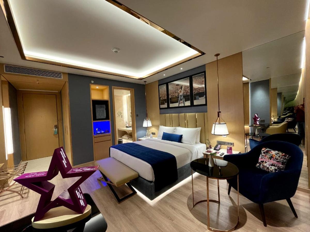 Planet Hollywood Thane Zewnętrze zdjęcie