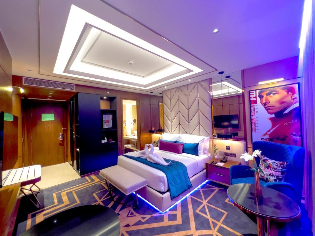 Planet Hollywood Thane Zewnętrze zdjęcie