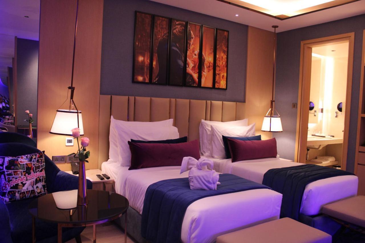 Planet Hollywood Thane Zewnętrze zdjęcie